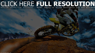 Man riding dirt bike dirt - allen tupper true free wallpaper