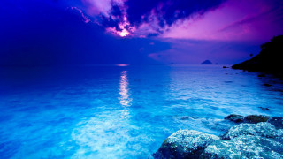 Blue ocean purple sky clouds - a blue ocean free wallpaper