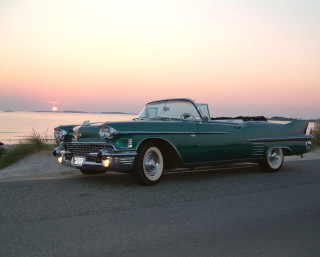 Green classic car ocean sunset - classic free wallpaper