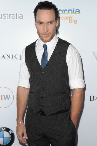 Man suit tie redcarpet blueamerican - a man in a suit free wallpaper for mobile