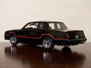 Toy truck black car red - a black car free wallpaper