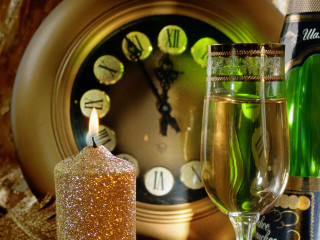 Candle clock wine champagne stilllife - steampunk free wallpaper