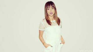 Woman white dress posing hands 19 - her pocket free wallpaper for desktop