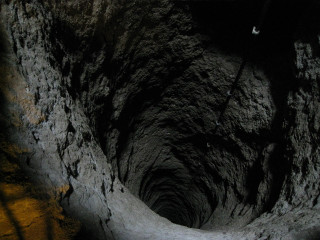 Man tunnel cellphone flashlight standing - his hand and a flashlight free wallpaper