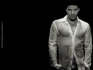 Man dark room hands in - his hands in his pockets free wallpaper