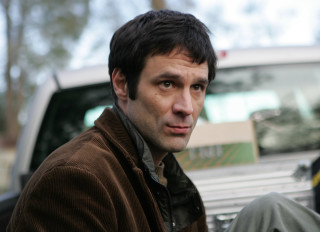 Man sitting ground truck background - the ground next free wallpaper