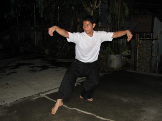 Man skateboard trick night time - a trick free wallpaper for desktop