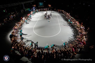 Basketball court night crowd people - artur grottger free wallpaper