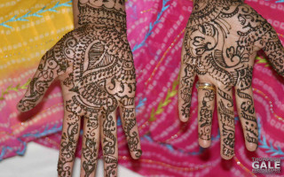 Hands hendi tattoos closeup colorful - detail free wallpaper for desktop