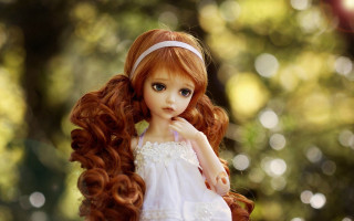 Doll redhair white dress christmas - a white ribbon free wallpaper