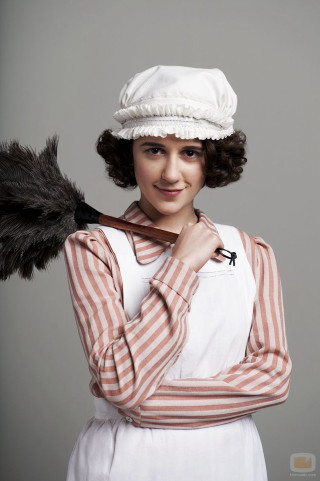 Woman white hat apron black - celia fiennes free wallpaper for mobile