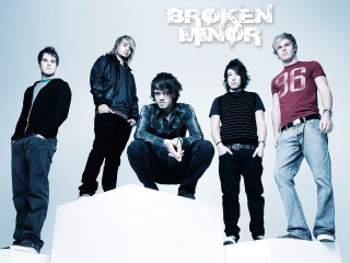 Young men broken mirror white - a white object free wallpaper for desktop