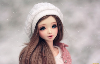 Doll brownhair whitehat polkadot winter - long brown hair free wallpaper