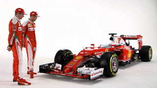 Man red race car white - bernie d’andrea free wallpaper