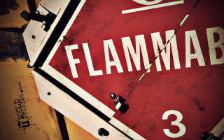 Flammab street sign sky red - filmic free wallpaper
