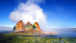 Geyser water blue sky green - domirinic fegallia free wallpaper