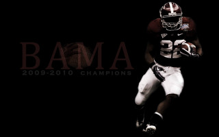 Football player running ball obama 2 - the back of the image free wallpaper for desktop