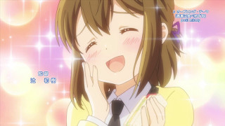 Woman tie yellow shirt face - a face free wallpaper