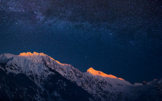 Night sky stars mountain range 16 - a night sky free wallpaper