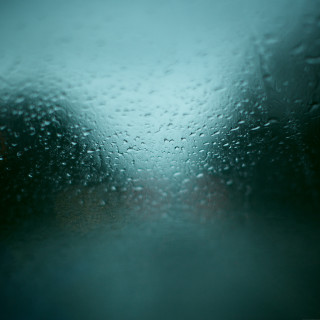 Rain covered window drops red - free rain wallpaper for tablet