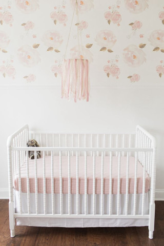White crib pink blanket floral - free valentines wallpaper