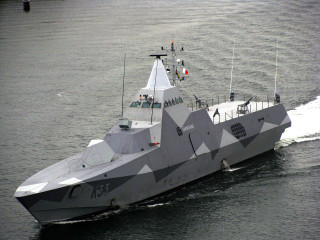 Large gray boat people helicopter - on free wallpaper