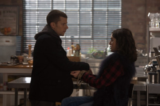 Man woman kitchen talking smiling - a man and a woman free wallpaper