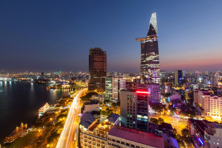 City skyline river nighttime lights - the building and the water free wallpaper
