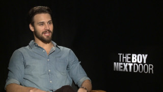 Man beard chair blue shirt - his shirt free wallpaper