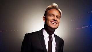 Man smiling suit tie blue - breyten breytenbach free wallpaper