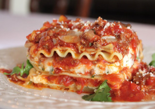 Lasagna plate sauce parsley fork - anthony angarola free wallpaper for desktop