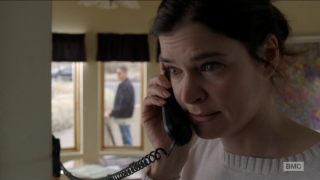 Woman phone livingroom man background - a man in the background free wallpaper