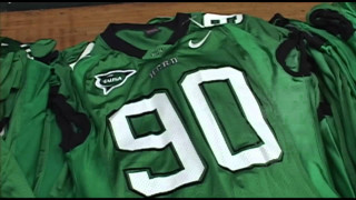 Green jerseys wooden bench wooden - a wooden bench next free wallpaper