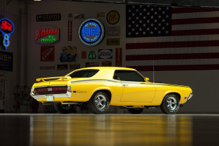 Yellow car garage wall signs - a garage next free wallpaper