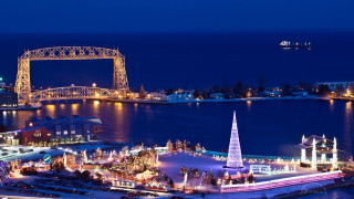 City bridge christmas tree lit - doug ohlson free wallpaper for desktop