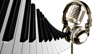 Microphone piano headphones on top - headphone free wallpaper
