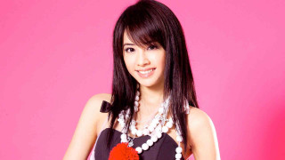 Woman necklace heart pink background - fei danxu free wallpaper