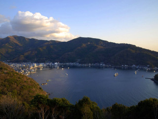 Lake mountains city sky clouds - the other side of it free wallpaper