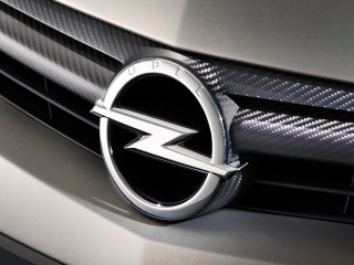 Car emblem close up carbon - bálint kiss free wallpaper for desktop