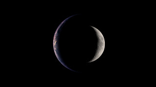 Crescent moon dark sky black 2 - a crescent moon free wallpaper for desktop