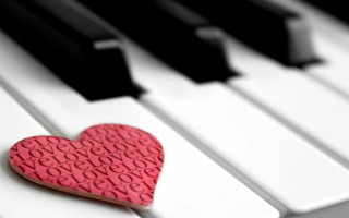 Heart cookie piano love blurry - cookie free wallpaper
