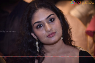 Woman long hair black dress 11 - maya free wallpaper