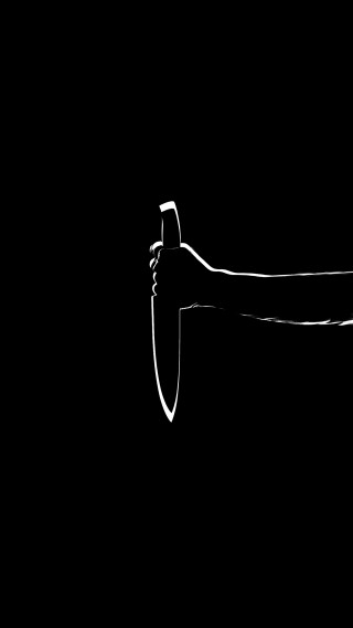 Black white photo person knife 2 - sharp foccus ilustration free wallpaper for mobile