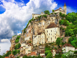 Castle mountain cloudy sky trees - a few tree below free wallpaper