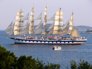 Large boat sailing water shoreline - bartolomeo cesi free wallpaper