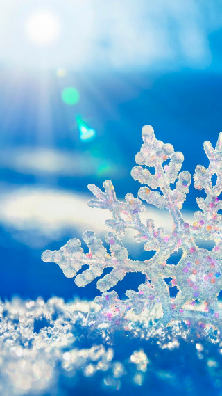 Snowflake blue background bright sun - a bright sun free wallpaper for mobile