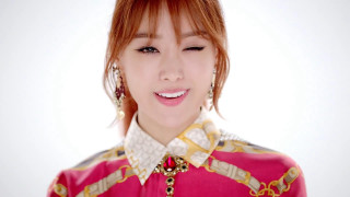 Redhair pinkshirt goldtrimmings whitecollar sunny - fanny mcian free wallpaper