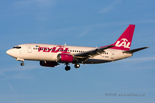 Large passenger jet blue sky 6 - a large passenger free wallpaper