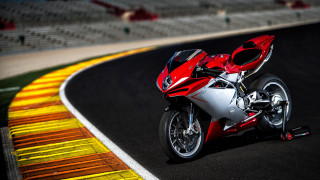 Red motorcycle race track yellow 2 - the bike free wallpaper