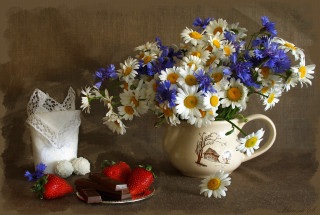 Vase flowers strawberries chocolate cake - annabel kidston free wallpaper